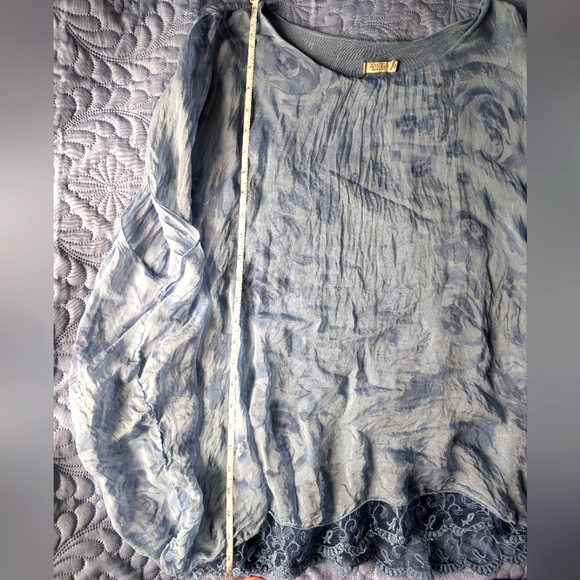 Angela Italian Silk Blue Floral Blouse Layered Lace Bottom Size M - Picture 12 of 14